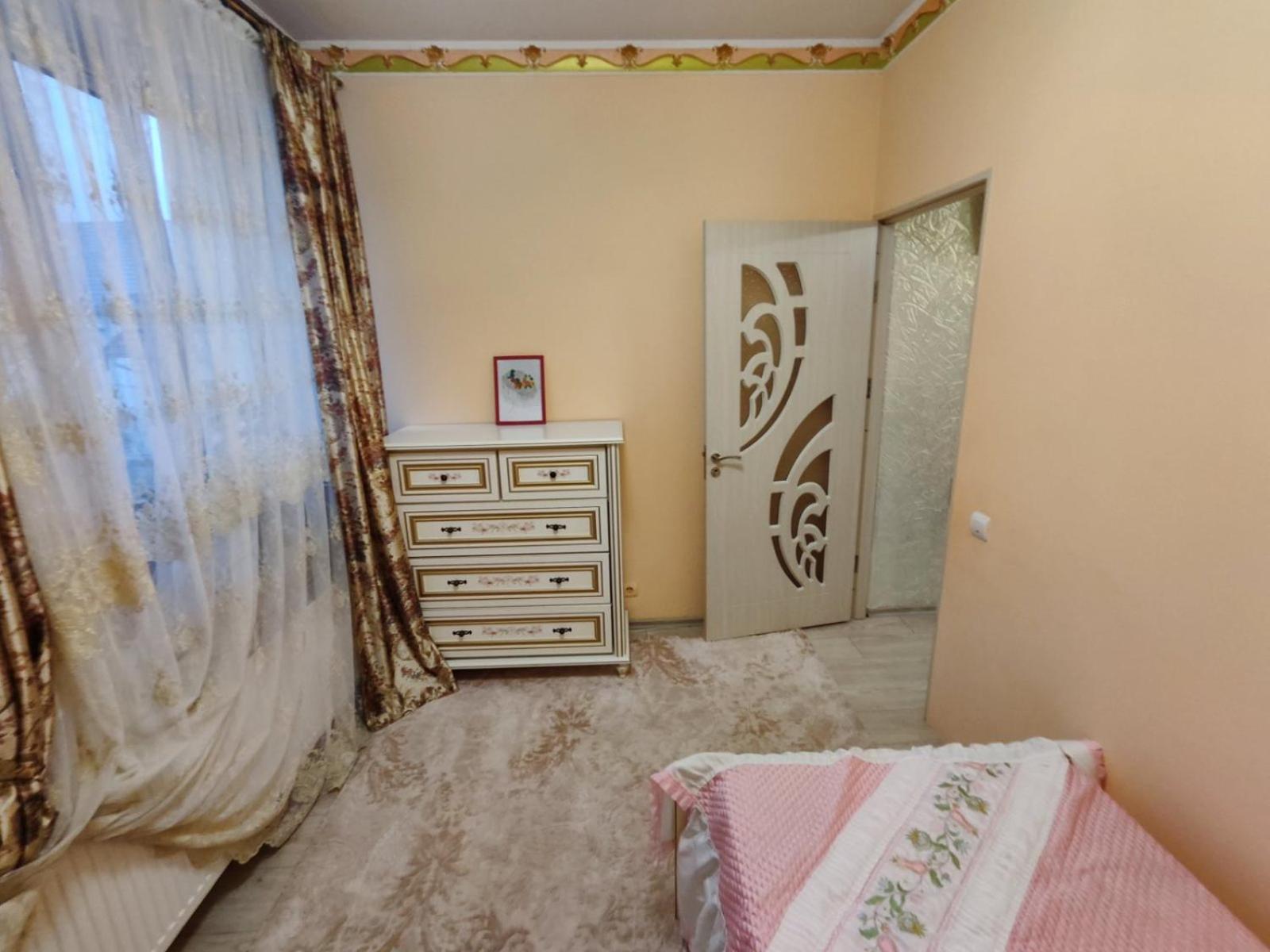 Gold Rose Apartament Chişinău Esterno foto